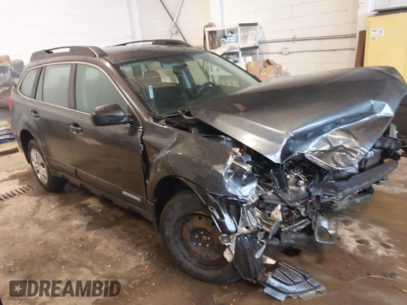 2011 Subaru Outback 2.5i with VIN 4S4BRBAC8B3424672, listed as a IAAI auction lot 41997843 with 62,154 mi miles. Bid and sale history available at carsss.com. Image 1.
