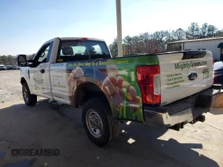 2019 Ford Super Duty F-250 SRW XL with VIN 1FTBF2A63KED22241, listed as a Copart auction lot 81580894 with Not Provided miles and Salvage Title. Bid and sale history available at carsss.com. Image 2.