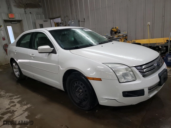 2008 Ford Fusion SE with VIN 3FAHP07128R211568, listed as a Copart auction lot 74850334 with 153,710 mi miles and Salvage Title. Bid and sale history available at carsss.com. Image 4.