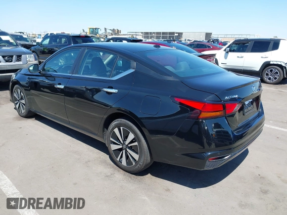 2022 Nissan Altima SV z VIN 1N4BL4DVXNN351088, wystawiony jako IAAI lot #42072706 z przebiegiem 83 496 mil mil oraz . Historia ofert i sprzedaży dostępna na DreamBid. Obrazek 3.