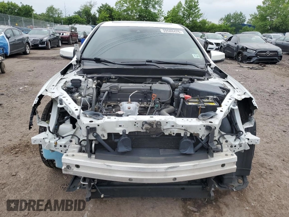 2020 Acura TLX with VIN 19UUB1F39LA003806, listed as a Copart auction lot 59588425 with 131,997 mi miles and Salvage title. Bid and sale history available at DreamBid. Image 5.