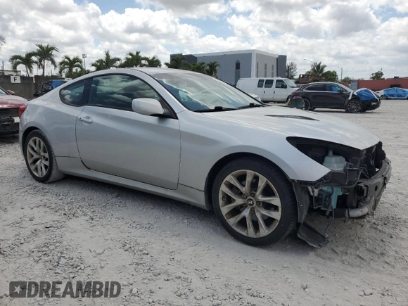 2014 Hyundai Genesis Coupe R-Spec z VIN KMHHT6KD4EU121512, wystawiony jako Copart lot #53890395 z przebiegiem 25 925 mil mil oraz Szkoda całkowita • Salvage title. Historia ofert i sprzedaży dostępna na DreamBid. Obrazek 4.