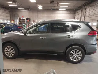 2017 Nissan Rogue SL with VIN JN8AT2MV2HW272009, listed as a IAAI auction lot 42020984 with 98,281 mi miles. Bid and sale history available at carsss.com. Image 14.