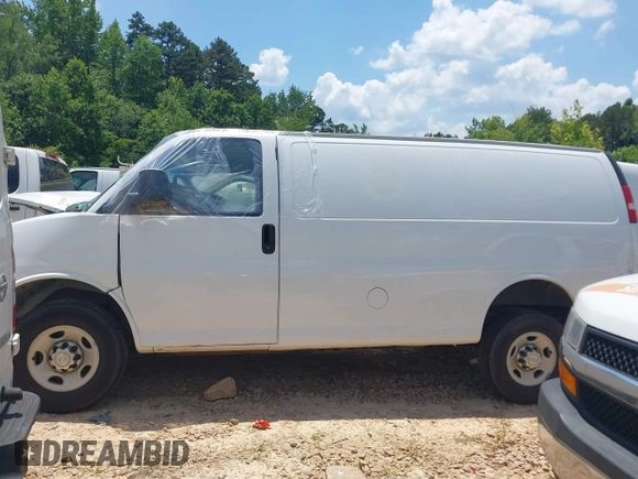 2016 Chevrolet Express Cargo with VIN 1GCWGAFF2G1304927, listed as a IAAI auction lot 42540234 with Not provided miles and . Bid and sale history available at DreamBid. Image 13.
