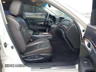 2013 Infiniti M with VIN JN1BY1APXDM510764, listed as a IAAI auction lot 41706993 with 226,416 mi miles and . Bid and sale history available at carsss.com. Image 5.