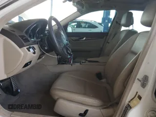 2011 Mercedes-Benz C 300 Sport с VIN WDDGF5EB1BA461781, выставлен на аукционе Copart как лот 63345725 с пробегом 124 354 миль миль и Списание • Salvage title. История ставок и продаж доступна на DreamBid. Изображение 7.