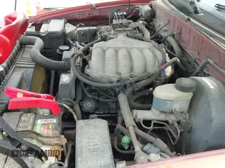 2004 Toyota Tacoma with VIN 5TEWN72N64Z414080, listed as a IAAI auction lot 43149377 with 350,924 mi miles and . Bid and sale history available at DreamBid. Image 25.