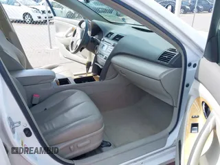 2007 Toyota Camry LE with VIN JTNBK46K973018732, listed as a IAAI auction lot 42000392 with 263,788 mi miles and . Bid and sale history available at DreamBid. Image 5.