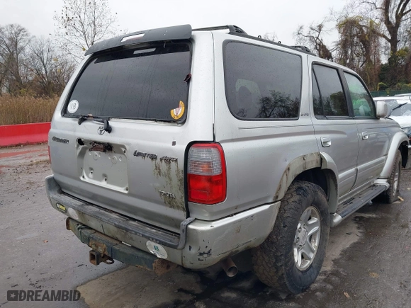2000 Toyota 4Runner Limited with VIN JT3HN87R0Y0315002, listed as a IAAI auction lot 40932919 with 327,370 mi miles. Bid and sale history available at carsss.com. Image 13.