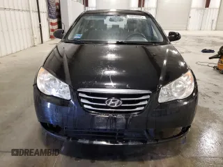 2010 Hyundai Elantra GLS z VIN KMHDU4AD6AU879430, wystawiony jako Copart lot #58046025 z przebiegiem 184 555 mil mil oraz Czysty tytuł • Clean title. Historia ofert i sprzedaży dostępna na DreamBid. Obrazek 5.