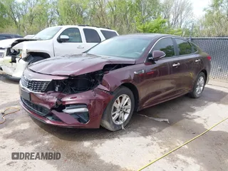 2019 Kia Optima LX with VIN 5XXGT4L39KG277217, listed as a IAAI auction lot 40220142 with 139,755 mi miles. Bid and sale history available at carsss.com. Image 17.