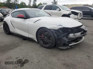 2020 Toyota Supra 3.0 with VIN WZ1DB4C03LW022950, listed as a Copart auction lot 57889245 with 39,081 mi miles and Salvage title. Bid and sale history available at DreamBid. Image 4.
