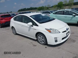 2010 Toyota Prius II z VIN JTDKN3DU0A5150588, wystawiony jako IAAI lot #42442184 z przebiegiem 73 407 mil mil oraz . Historia ofert i sprzedaży dostępna na DreamBid. Obrazek 1.