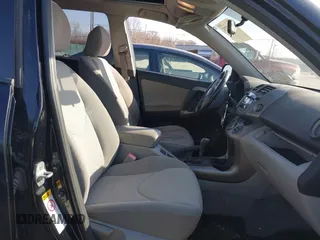 2006 Toyota RAV4 Ltd with VIN JTMZK31V666001754, listed as a IAAI auction lot 41717751 with 187,794 mi miles. Bid and sale history available at carsss.com. Image 5.