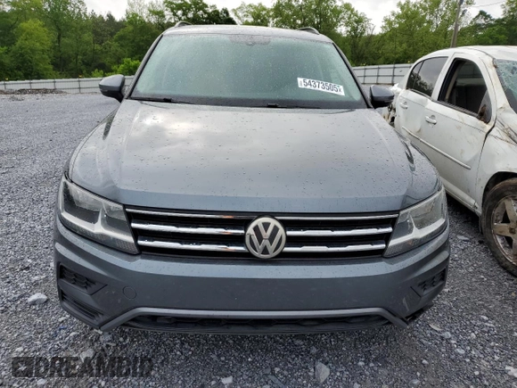 2018 Volkswagen Tiguan SEL с VIN 3VV3B7AX6JM202210, выставлен на аукционе Copart как лот 54373505 с пробегом 159 638 миль миль и Списание • Salvage title. История ставок и продаж доступна на DreamBid. Изображение 5.
