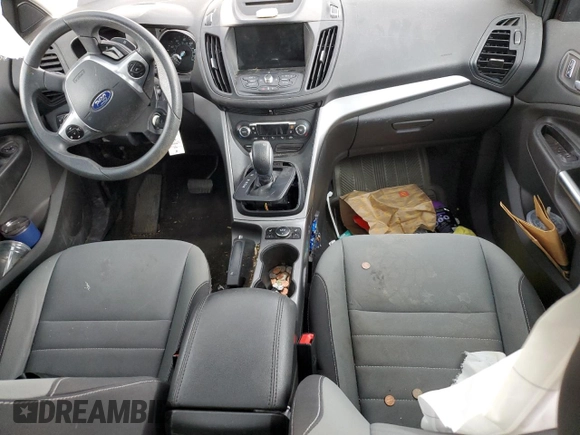 2016 Ford Escape SE z VIN 1FMCU9G95GUC20713, wystawiony jako Copart lot #56719445 z przebiegiem 136 121 mil mil oraz Szkoda całkowita • Salvage title. Historia ofert i sprzedaży dostępna na DreamBid. Obrazek 8.