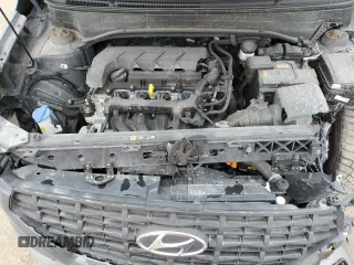 2024 Hyundai Venue SE with VIN KMHRB8A35RU297311, listed as a Copart auction lot 74972664 with 17,483 mi miles and Salvage Title. Bid and sale history available at DreamBid. Image 11.