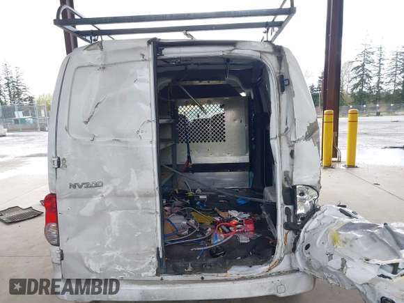 2020 Nissan NV200 Compact Cargo SV with VIN 3N6CM0KN0LK707300, listed as a IAAI auction lot 41980435 with 73,012 mi miles. Bid and sale history available at carsss.com. Image 6.