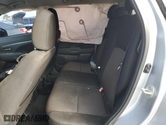 2017 Mitsubishi Outlander ES с VIN JA4AP3AU4HZ023804, выставлен на аукционе Copart как лот 59096655 с пробегом Не указан миль и Списание • Salvage title. История ставок и продаж доступна на DreamBid. Изображение 11.