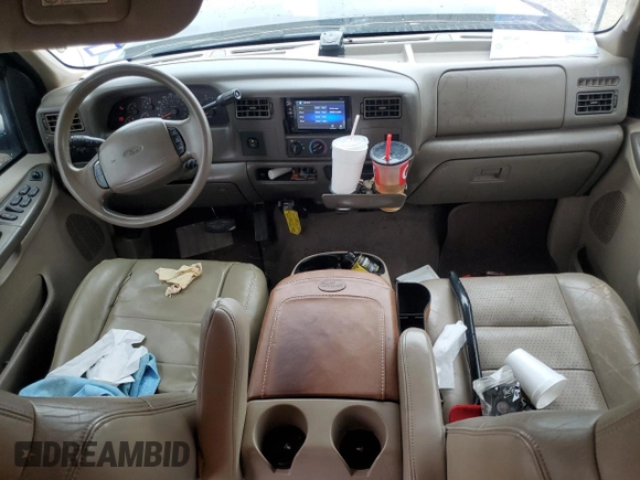 2001 Ford F-350 XL with VIN 1FTWW32F21EA24316, listed as a Copart auction lot 43617375 with 485,052 mi miles and Salvage title. Bid and sale history available at DreamBid. Image 8.