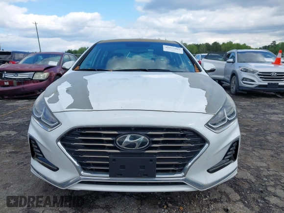 2018 Hyundai Sonata Limited with VIN 5NPE34AF9JH624049, listed as a IAAI auction lot 41977082 with 43,040 mi miles. Bid and sale history available at carsss.com. Image 12.