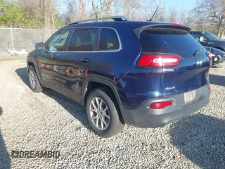 2015 Jeep Cherokee Latitude with VIN 1C4PJMCB1FW709560, listed as a IAAI auction lot 42035619 with 162,354 mi miles. Bid and sale history available at carsss.com. Image 3.