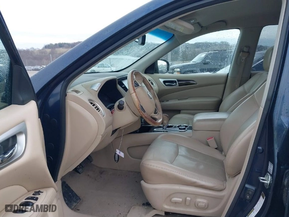 2014 Nissan Pathfinder SL with VIN 5N1AR2MM2EC710912, listed as a IAAI auction lot 41694524 with 189,608 mi miles. Bid and sale history available at carsss.com. Image 5.