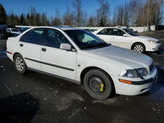 2002 Volvo S40 with VIN YV1VS29542F821073, listed as a Copart auction lot 87377204 with 57,474 mi miles and Salvage Title. Bid and sale history available at carsss.com. Image 4.