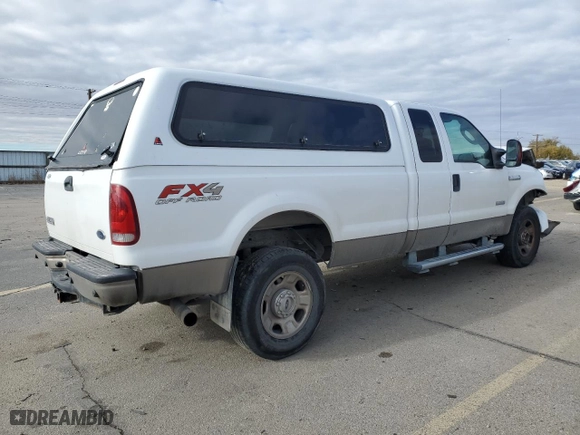 2006 Ford Super Duty F-350 SRW XL with VIN 1FTWX31P26EA89942, listed as a Copart auction lot 78857874 with 237,685 mi miles and Salvage Title. Bid and sale history available at carsss.com. Image 3.