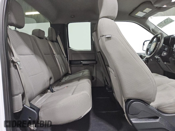 2017 Ford F-150 XL with VIN 1FTEX1C87HKC37500, listed as a Copart auction lot 60528085 with 166,703 mi miles and Clean title. Bid and sale history available at DreamBid. Image 10.
