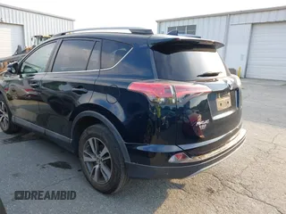 2018 Toyota RAV4 XLE с VIN 2T3WFREV5JW417144, выставлен на аукционе IAAI как лот 42685701 с пробегом 110 954 миль миль и . История ставок и продаж доступна на DreamBid. Изображение 3.