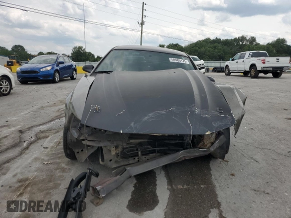 2001 Ford Mustang GT Deluxe с VIN 1FAFP42X11F204964, выставлен на аукционе Copart как лот 60485175 с пробегом Не указан миль и Чистый • Clean title. История ставок и продаж доступна на DreamBid. Изображение 5.