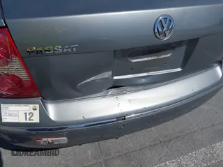 2003 Volkswagen Passat GLS z VIN WVWPD63B93P045100, wystawiony jako IAAI lot #42349064 z przebiegiem 173 929 mil mil oraz . Historia ofert i sprzedaży dostępna na DreamBid. Obrazek 17.