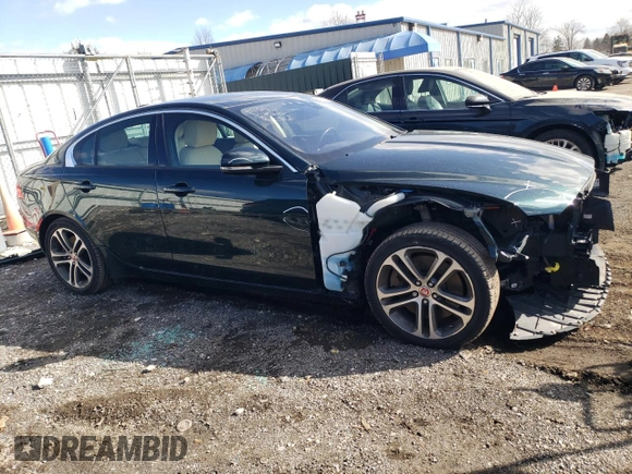 2017 Jaguar XE 35t Premium with VIN SAJAJ4BV5HA971536, listed as a Copart auction lot 86578694 with 77,664 mi miles and Salvage Title. Bid and sale history available at carsss.com. Image 4.
