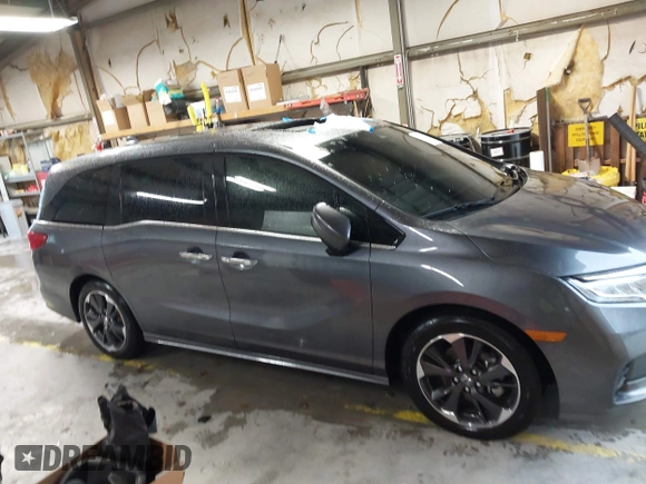 2024 Honda Odyssey Elite with VIN 5FNRL6H97RB031524, listed as a IAAI auction lot 41928350 with 11,681 mi miles. Bid and sale history available at carsss.com. Image 13.