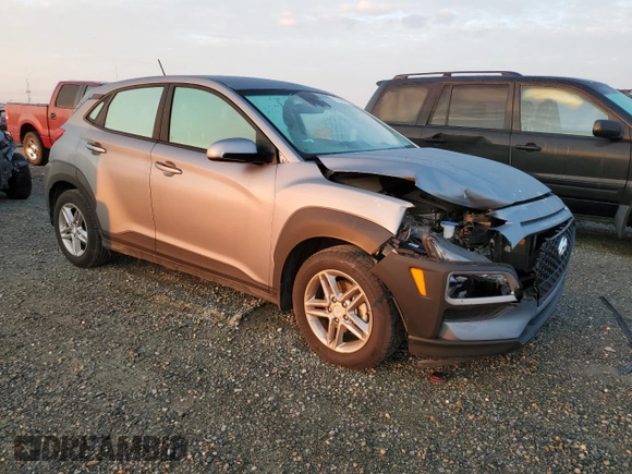 2020 Hyundai Kona SE with VIN KM8K12AA5LU579536, listed as a Copart auction lot 70356342 with 61,940 mi miles. Bid and sale history available at carsss.com. Image 4.