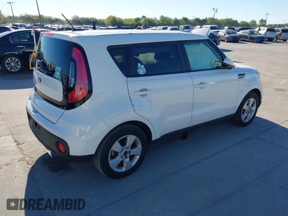 2018 Kia Soul with VIN KNDJN2A28J7907654, listed as a IAAI auction lot 41821737 with 90,586 mi miles and . Bid and sale history available at DreamBid. Image 4.