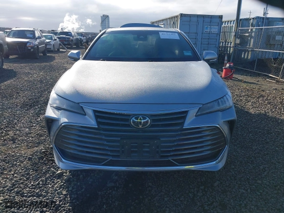 2020 Toyota Avalon Limited with VIN 4T1DZ1FB2LU053877, listed as a IAAI auction lot 41725361 with 24,552 mi miles. Bid and sale history available at carsss.com. Image 13.