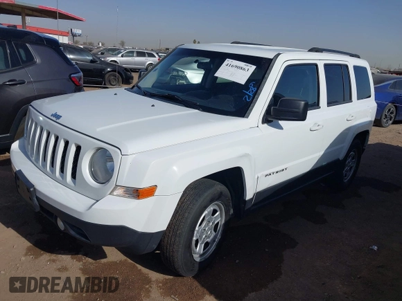 2014 Jeep Patriot Sport with VIN 1C4NJPBB4ED916030, listed as a IAAI auction lot 41690863 with 205,458 mi miles. Bid and sale history available at carsss.com. Image 2.