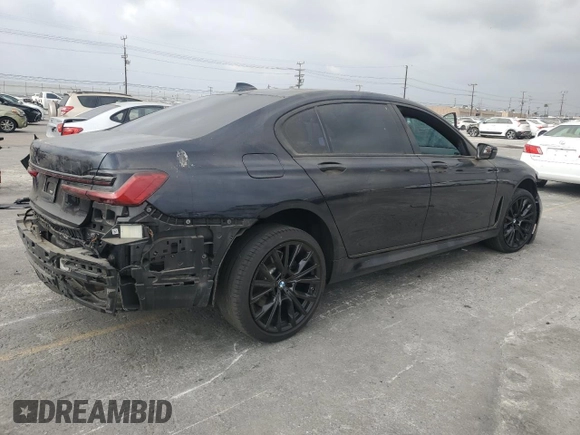 2022 BMW 7 Series 740i with VIN WBA7T2C04NCJ31237, listed as a Copart auction lot 76627214 with 44,630 mi miles and Salvage Title. Bid and sale history available at carsss.com. Image 3.