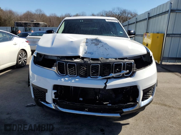 2023 Jeep Grand Cherokee Laredo z VIN 1C4RJJAG6P8901973, wystawiony jako Copart lot #46863865 z przebiegiem 40 200 mil mil oraz Czysty tytuł • Clean title. Historia ofert i sprzedaży dostępna na DreamBid. Obrazek 5.