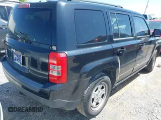 2014 Jeep Patriot Altitude with VIN 1C4NJPBA1ED645323, listed as a IAAI auction lot 41994145 with 177,798 mi miles and . Bid and sale history available at carsss.com. Image 4.