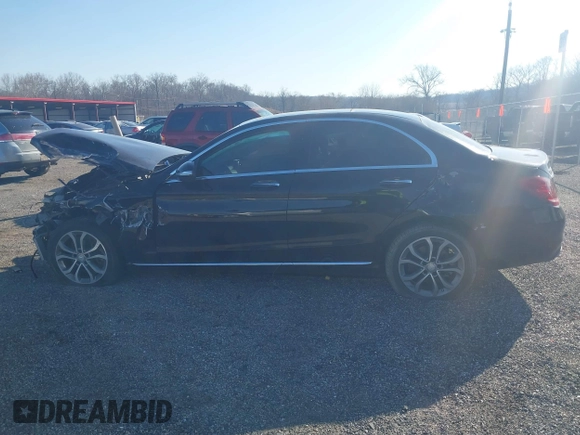 2015 Mercedes-Benz C-Class C 300 Luxury with VIN 55SWF4KBXFU028721, listed as a IAAI auction lot 41735042 with 110,142 mi miles. Bid and sale history available at carsss.com. Image 14.