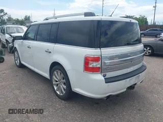 2016 Ford Flex Limited z VIN 2FMHK6DT8GBA18903, wystawiony jako IAAI lot #42460131 z przebiegiem 114 165 mil mil oraz . Historia ofert i sprzedaży dostępna na DreamBid. Obrazek 16.