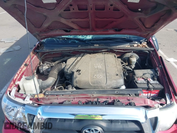 2006 Toyota Tacoma with VIN 5TEUU42N76Z303968, listed as a IAAI auction lot 41520700 with 146,888 mi miles. Bid and sale history available at carsss.com. Image 10.