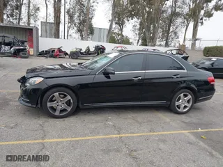 2016 Mercedes-Benz E-Class E 350 Sport with VIN WDDHF5KB5GB268771, listed as a IAAI auction lot 41437933 with 92,990 mi miles. Bid and sale history available at carsss.com. Image 14.