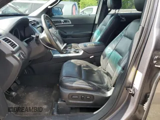 2014 Ford Explorer XLT z VIN 1FM5K7D84EGB89092, wystawiony jako Copart lot #55800745 z przebiegiem 138 755 mil mil oraz Szkoda całkowita • Salvage title. Historia ofert i sprzedaży dostępna na DreamBid. Obrazek 7.