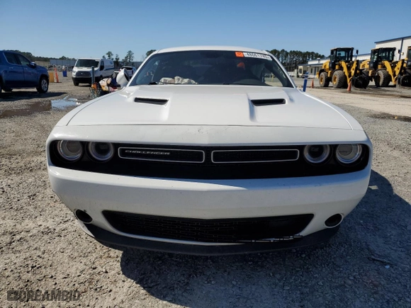 2020 Dodge Challenger SXT with VIN 2C3CDZAG3LH138508, listed as a Copart auction lot 48661745 with 105,708 mi miles and Salvage Title. Bid and sale history available at carsss.com. Image 5.
