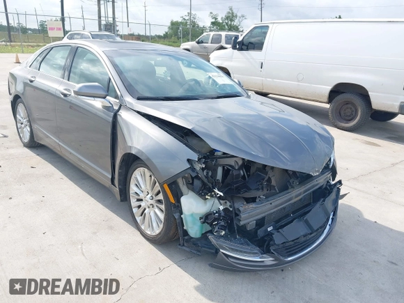 2014 Lincoln MKZ z VIN 3LN6L2G99ER834840, wystawiony jako IAAI lot #42134656 z przebiegiem 33 565 mil mil oraz . Historia ofert i sprzedaży dostępna na DreamBid. Obrazek 6.
