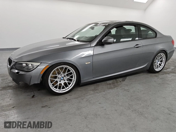 2012 BMW 3 Series 335i with VIN WBAKG7C55CE802827, listed as a Copart auction lot 45155015 with 99,999 mi miles and Clean Title. Bid and sale history available at carsss.com. Image 1.